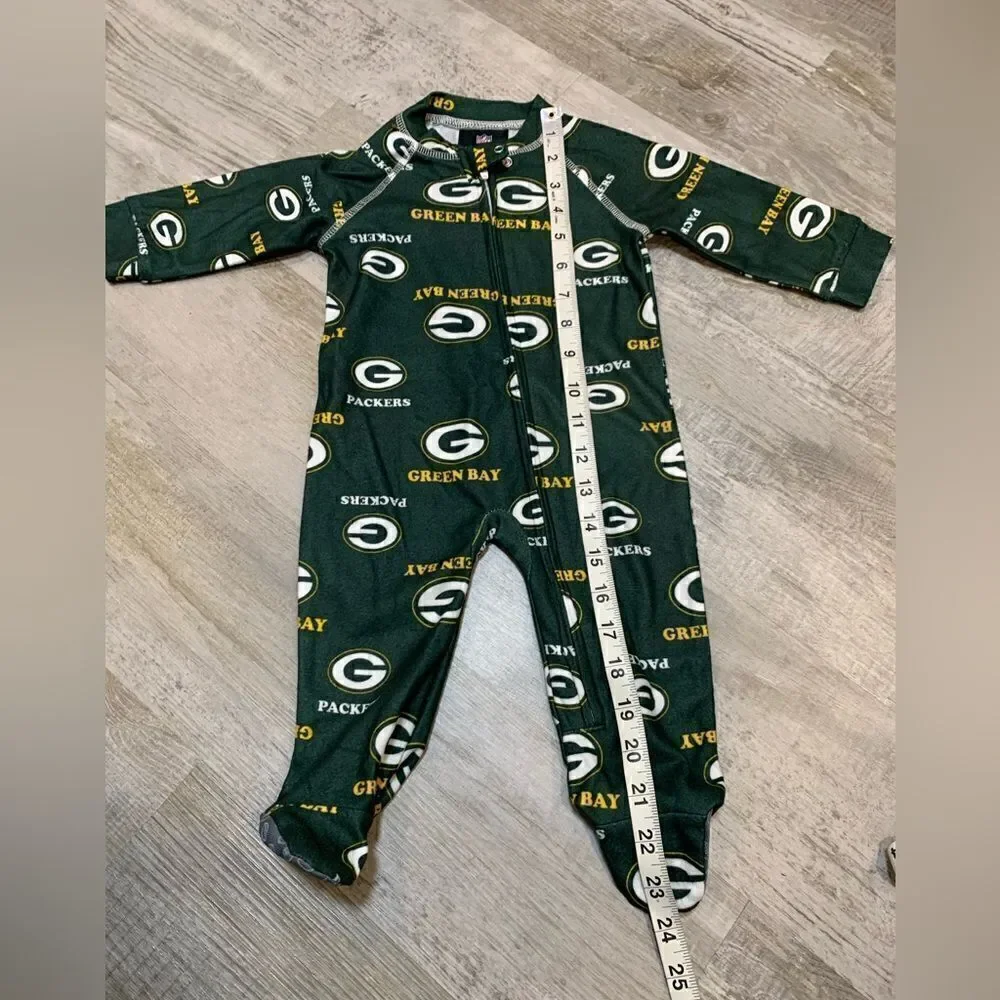 NFL Team Apparel 0-3 Green Bay Packer zip footed pajamas